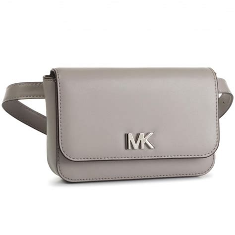 michael kors mott waistpack|Michael Michael Kors Mott Medium Waistpack .